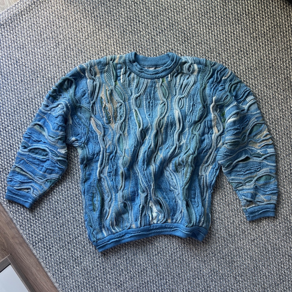 Vintage COOGI 3D knitted sweater